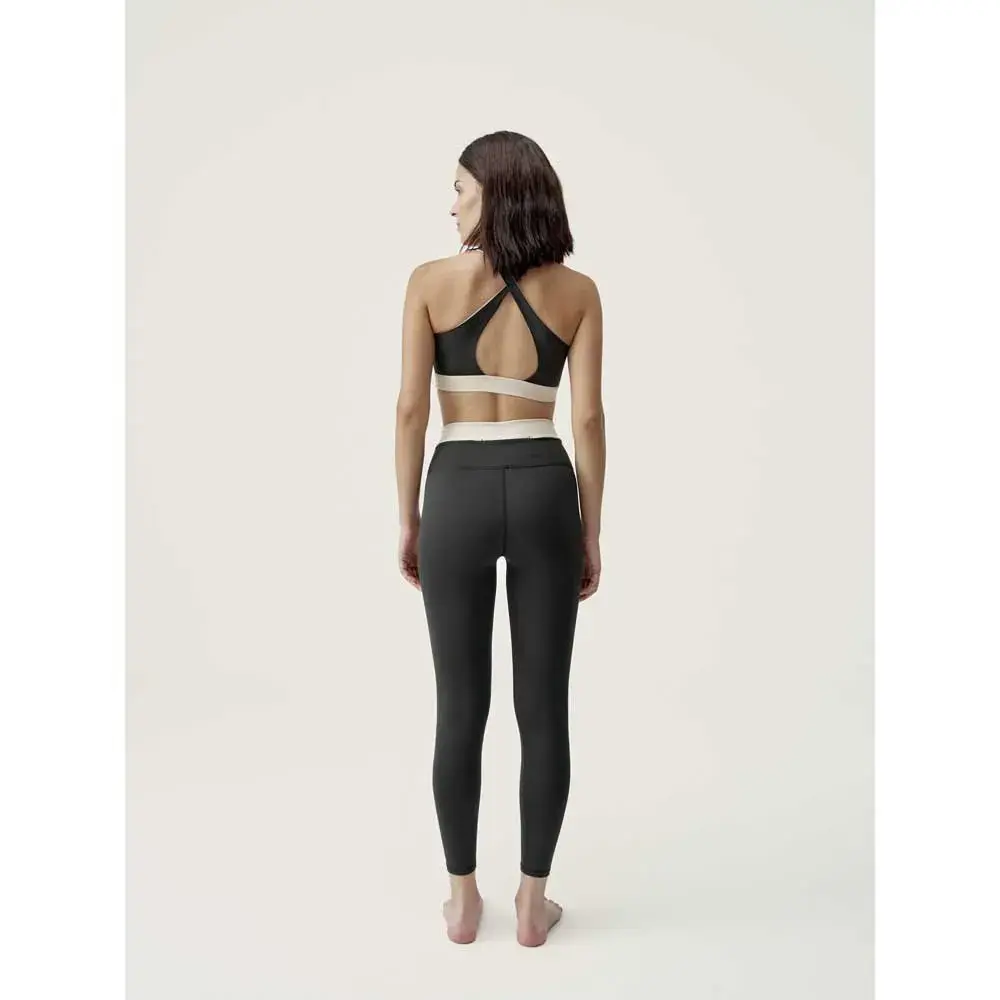 born-living-yoga-fiorella-sporttop-met-medium-hoge-ondersteuning (3).webp