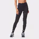 STRONGER-L941_1055-The Signature One Leggings_Bristol Black-99.webp