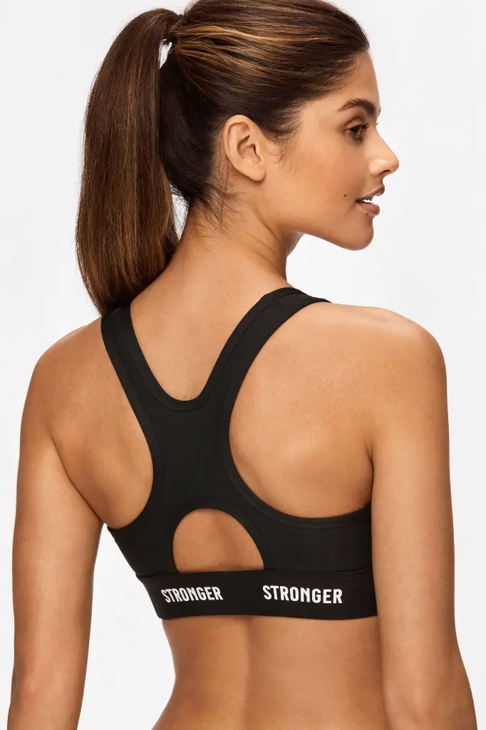 STRONGER-1667_9999-Hero Leggings_Black-09.webp