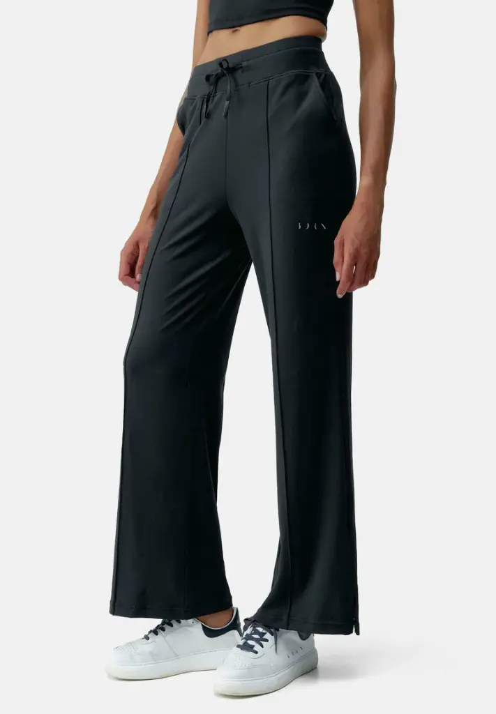 Born Living Yoga Pant Leila Black