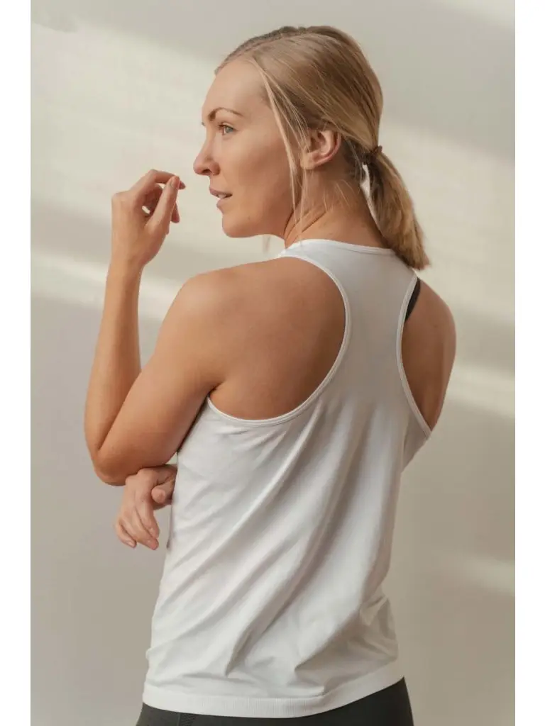 [YUM44-SM-WI] Athlecia Julee Top Wit (S/M)