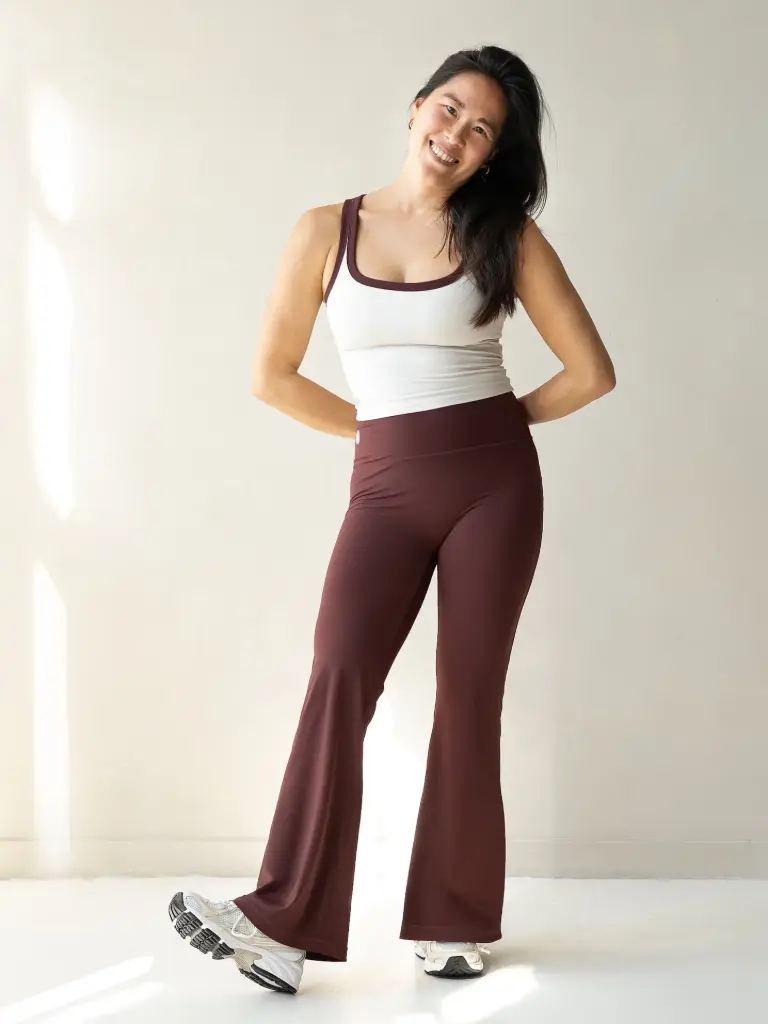 Spica Rise Flare Legging Bordeaux