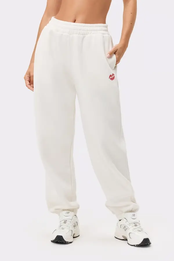 [STR001-S-WI] Stronger Comfy Sweatpants Whisper White (S)