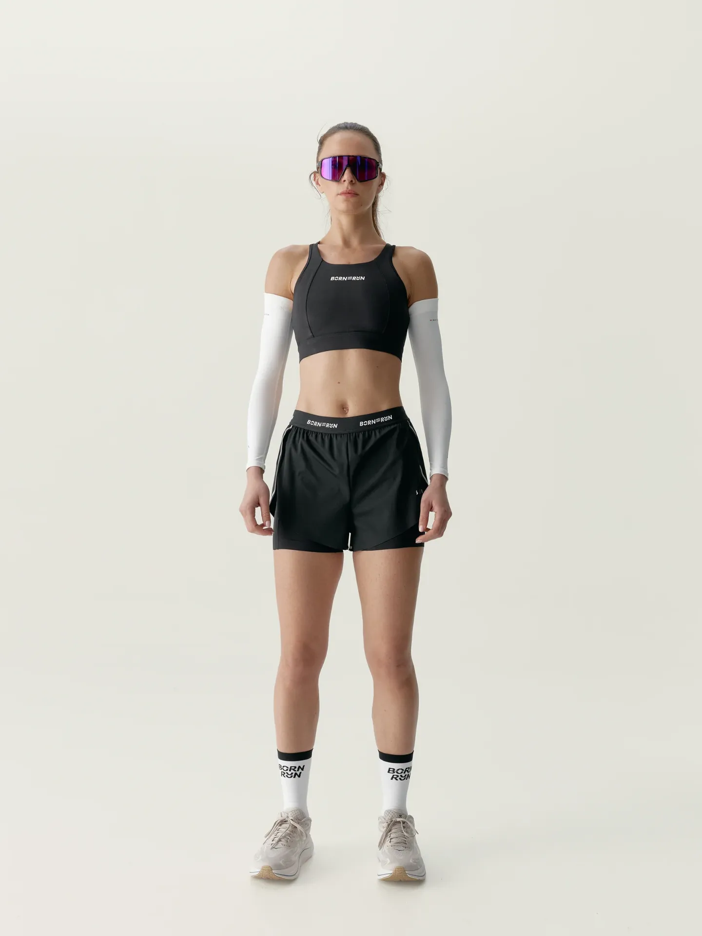 [BLYR3-M-ZW] Born Living Yoga Top Voltrun Black (M)