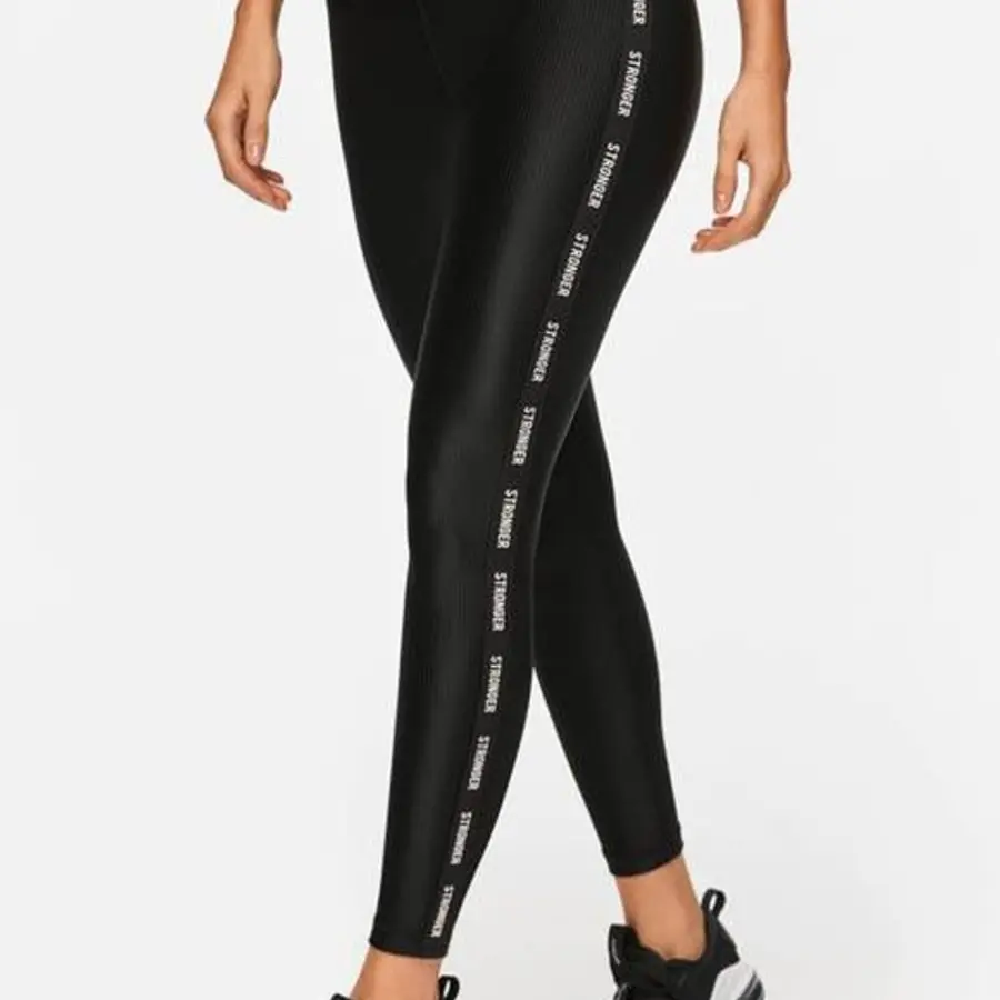 Stronger legging Huntress Black