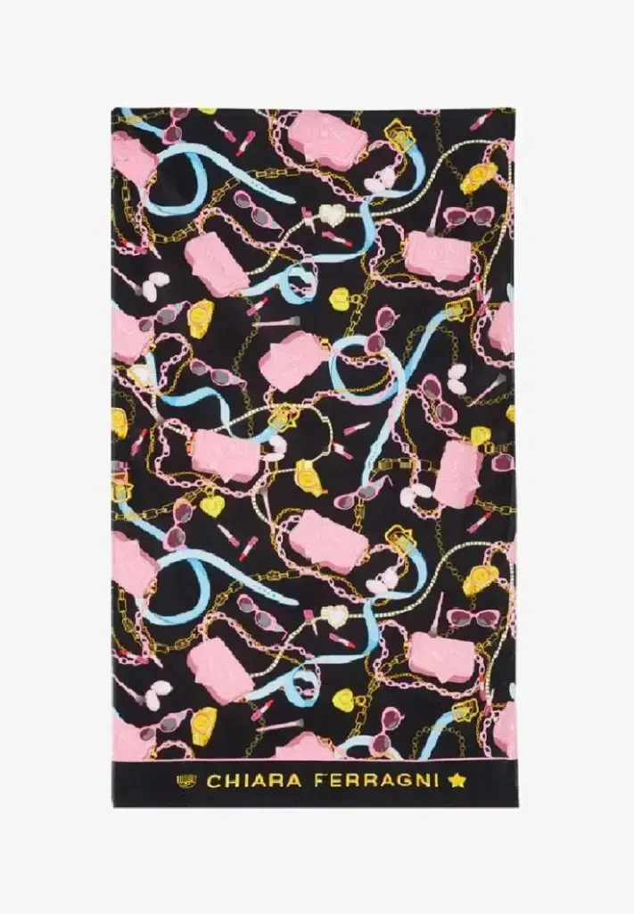 [CHFE00-1-MC] CHIARA FERRAGNI TOWEL - BLACK FANTASY