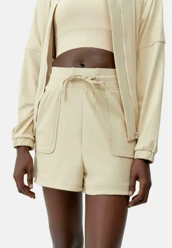 Born Living Yoga Short Leila Beige